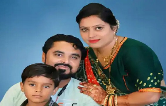 દેવામાં ડૂબેલા પતિ-પત્ની અને પુત્રએ નર્મદા નહેરમાં કૂદીને આત્મહત્યા કરી