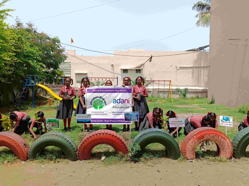 અદાણી ફાઉન્ડેશન-હજીરા દ્વારા વિશ્વપર્યાવરણ દિને પર્યાવરણ સંરક્ષણ અંગેની વિવિધ પ્રવૃત્તિઓ કરવામાં આવી