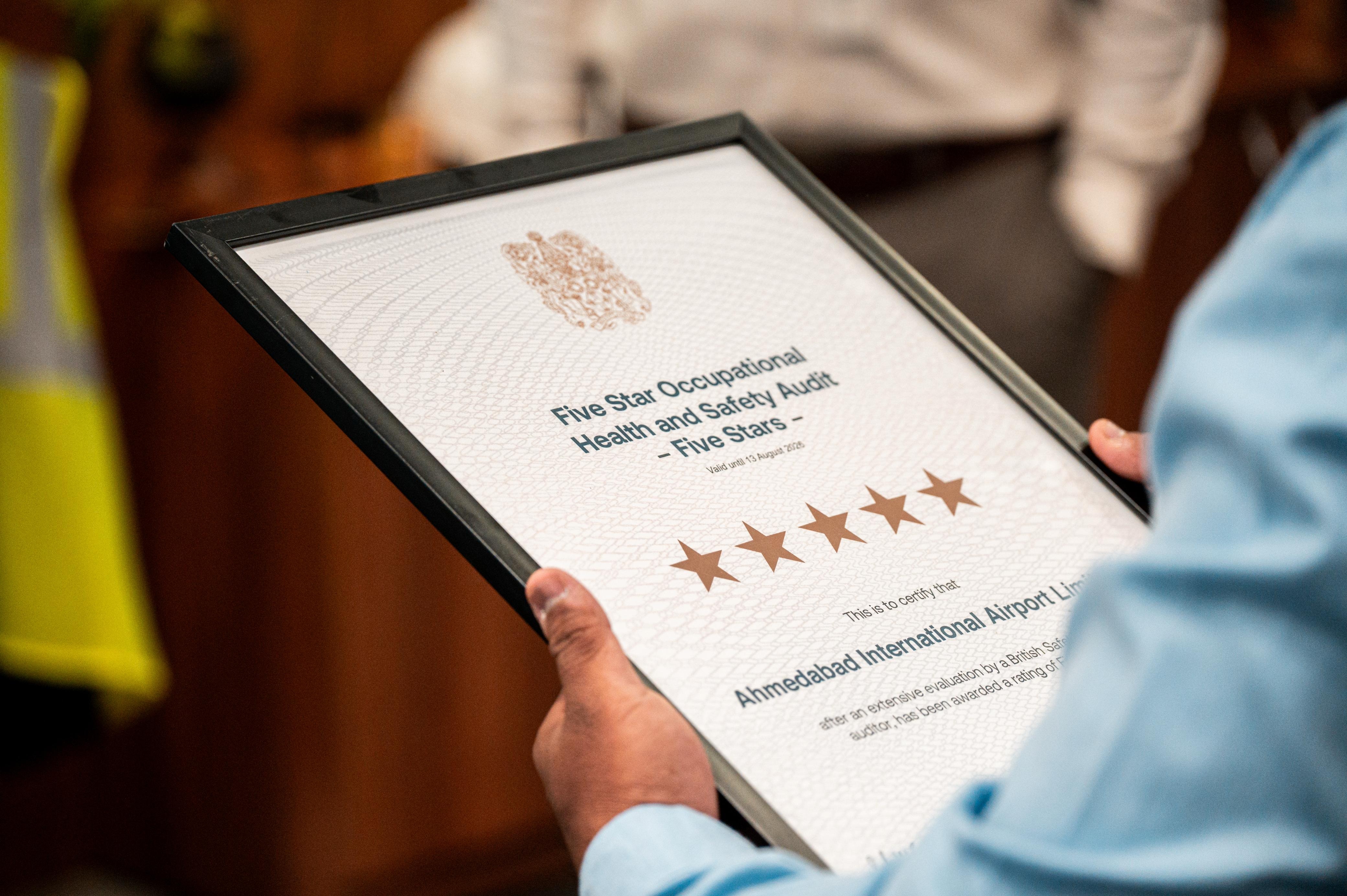 SVPIA ને પ્રતિષ્ઠિત બ્રિટિશ સેફ્ટી કાઉન્સિલનું ફાઇવ-સ્ટાર રેટિંગ, એશિયામાં આરોગ્ય, સલામતી અને પર્યાવરણ શ્રેષ્ઠતામાં બેન્ચમાર્ક