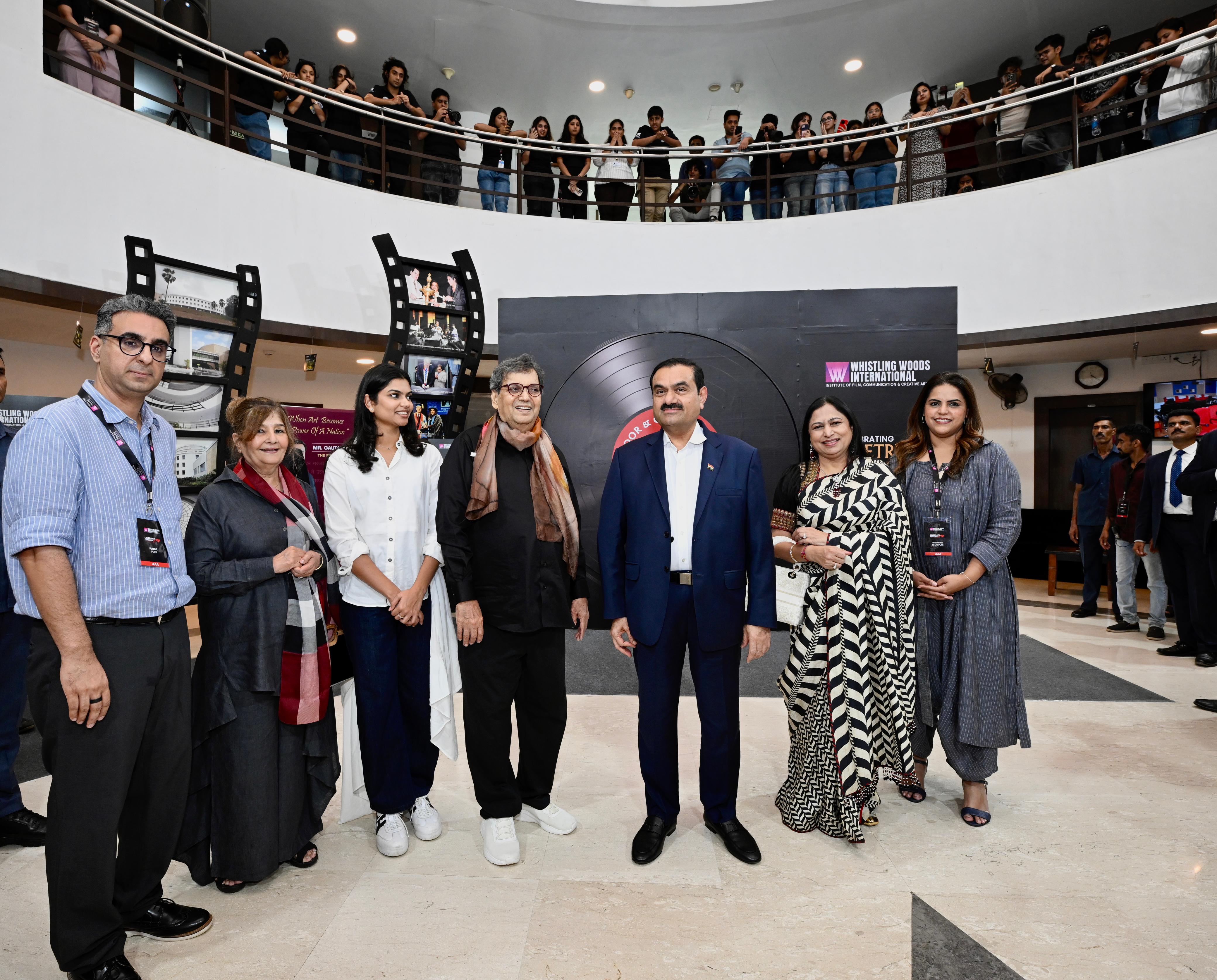 ગૌતમ અદાણીએ સિનેમાને રાષ્ટ્રનિર્માણનો આત્મા ગણાવી બજારો અને મીડિયામાં ખોટી સ્ક્રિપ્ટો સામે વિદ્યાર્થીઓને ચેતવ્યા