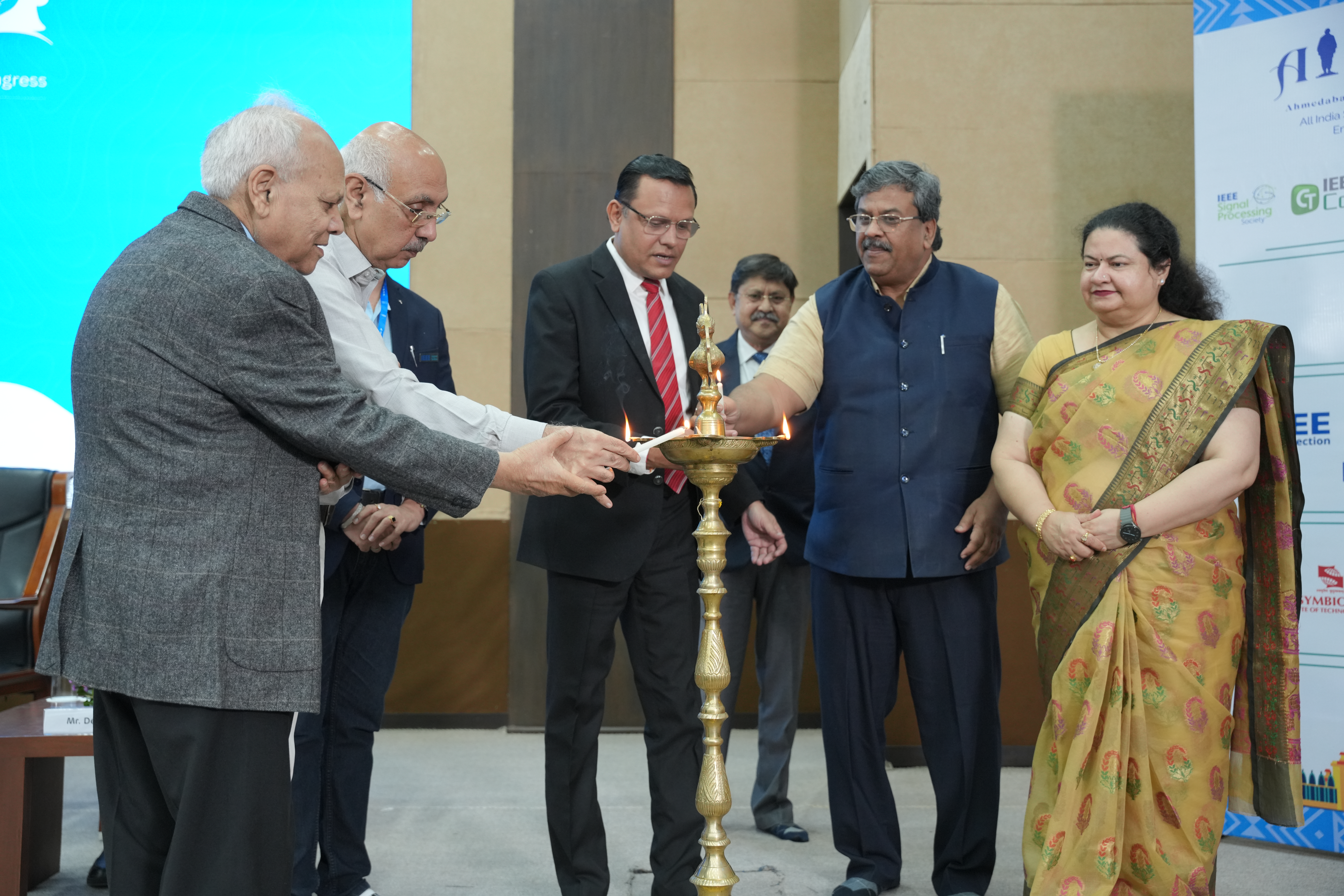 નવીનતા, નેતૃત્વ અને સહયોગનો સંગમ એટલે અદાણી યુનિવર્સિટી AISYWLC 2025