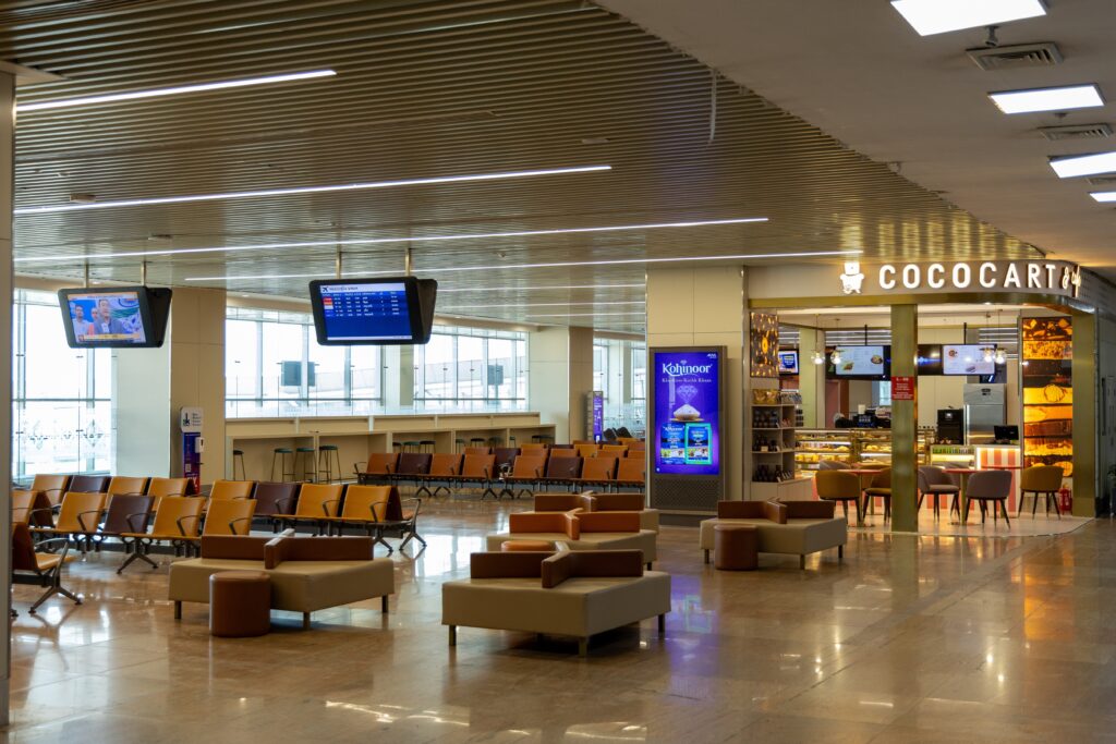 અમદાવાદ એરપોર્ટ શિયાળાની ઋતુમાં વિઝિબિલિટીના પડકારને પહોંચી વળવા તૈયાર