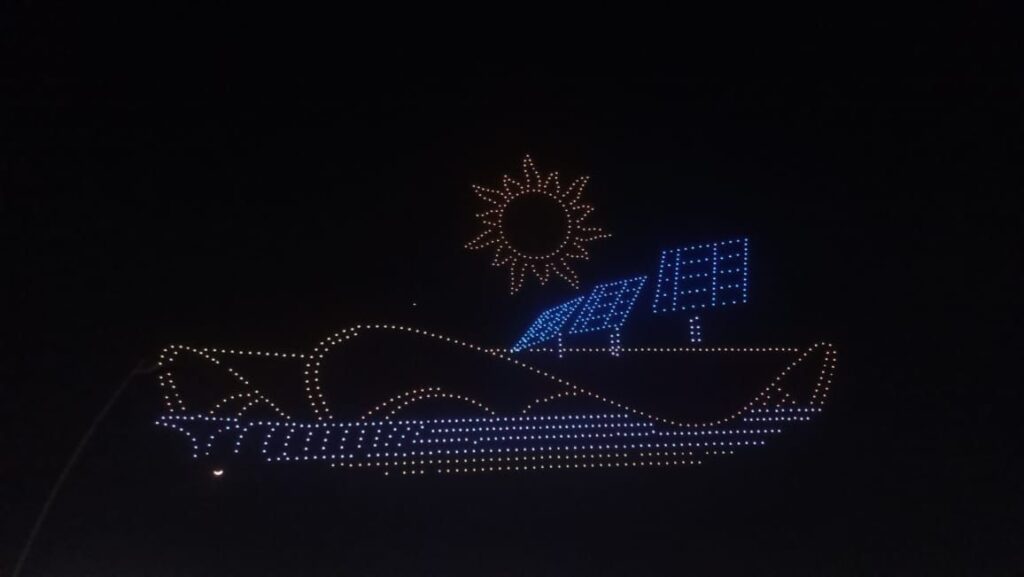 નવી મુંબઈ ઇન્ટરનેશનલ એરપોર્ટના ઉદ્ઘાટન પૂર્વે 1515 ડ્રોન્સે આકાશ ગજવ્યું