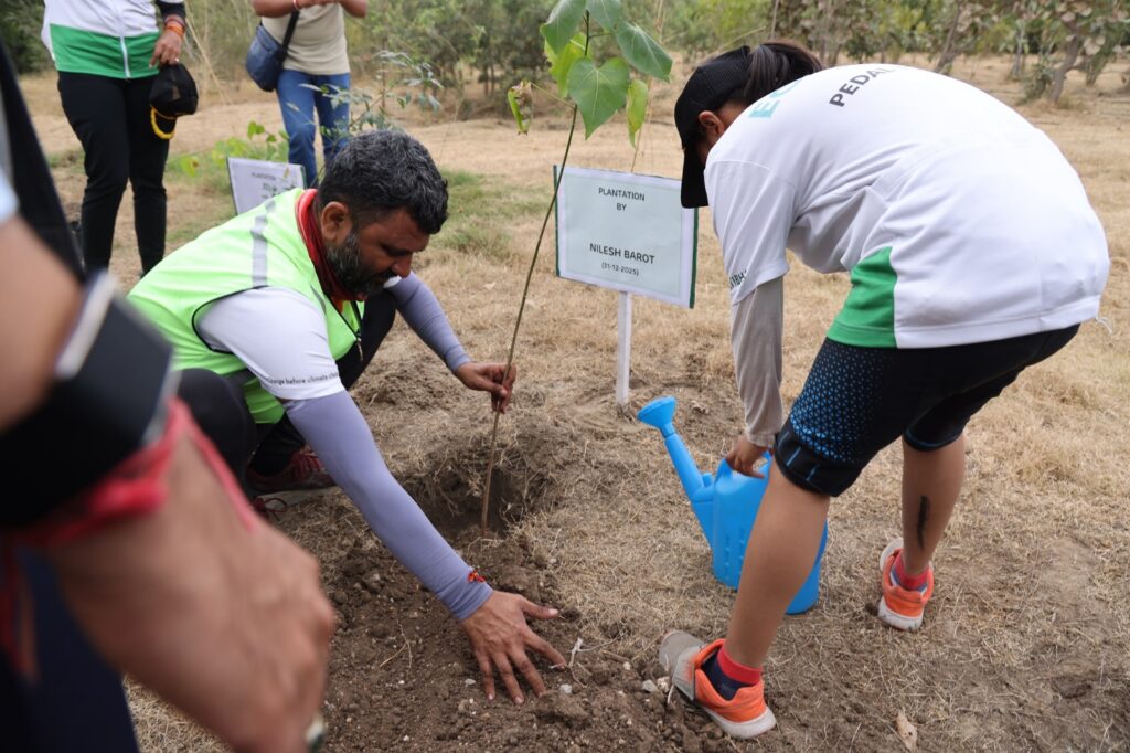 અરુણાચલ પ્રદેશ થી મુંદ્રા: 'પેડલ ટુ પ્લાન્ટ' અભિયાનનું વિજયી સમાપન અદાણી હાઉસમાં ઉષ્માભર્યું સ્વાગત