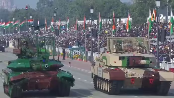 Operation Sindoor બાદ પ્રજાસત્તાક પરેડમાં ભારતની સેના શક્તિઃ 8 તસવીરોમાં ભારતીય લશ્કરનો દમ-ખમ