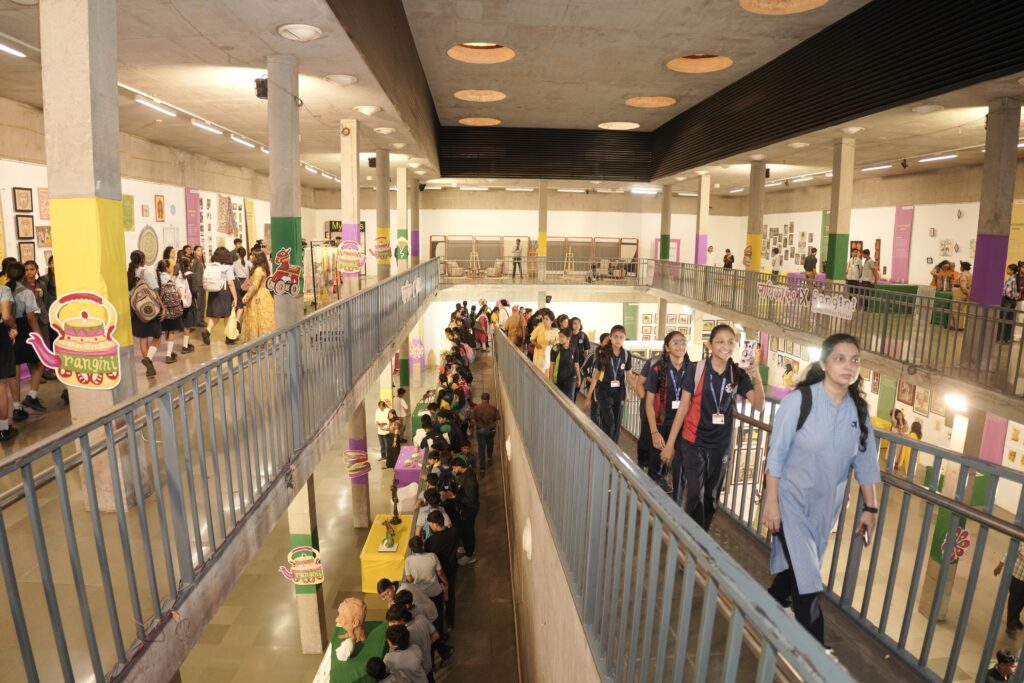 તાલ ગ્રુપ 'નાયિકા - 5.0 × RANGINI' ફોક આર્ટ્સ અને ડાન્સ ફેસ્ટિવલમાં સુરતી બાળકો ઝૂમ્યા