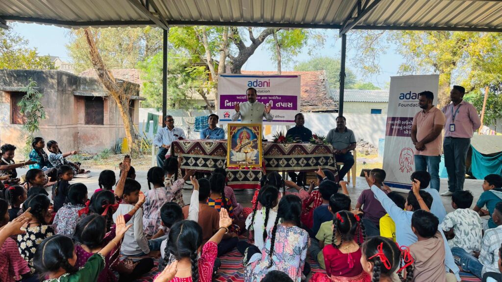 અદાણી ફાઉન્ડેશન દહેજ દ્વારા આયોજિત નેત્ર શિબિરમાં ૨૦૦૦થી વધુ વિદ્યાર્થીઓની તપાસ થઈ