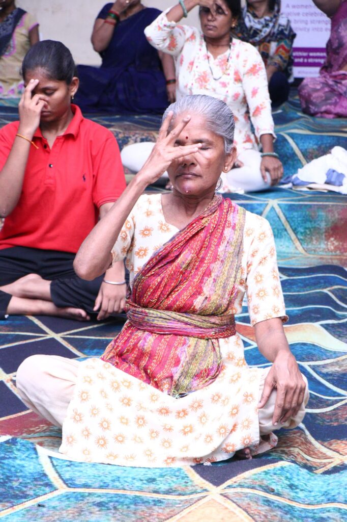 ધારાવી યોગ મહોત્સવમાં ૫૦૦ થી વધુ મહિલાઓ ભાગ લીધો